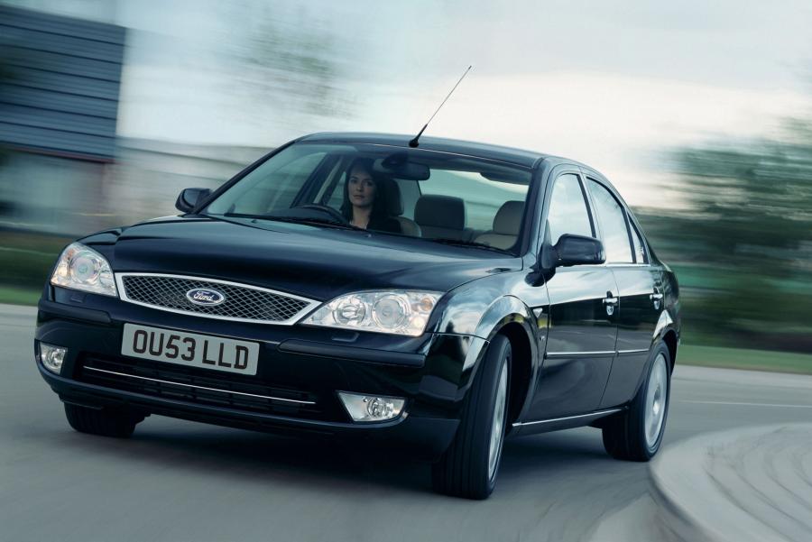  Ford Mondeo 2003 года  (фото 39 из 52)